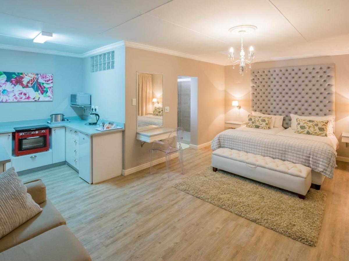 Chicane Bed And Breakfast Sunland ภายนอก รูปภาพ